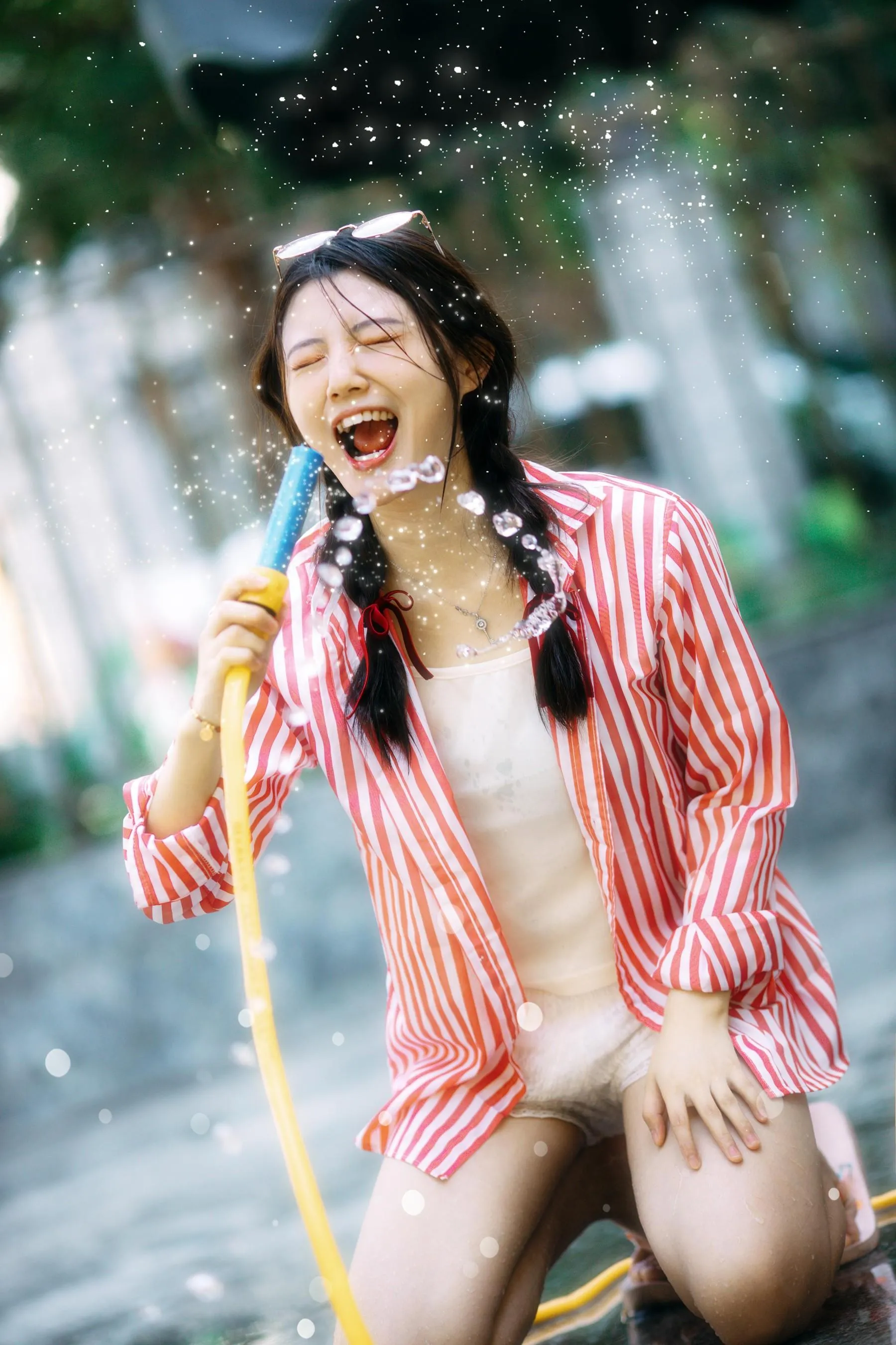 [YITUYU艺图语]2021.11.30 后院水花 黎美汐 [42P]插图